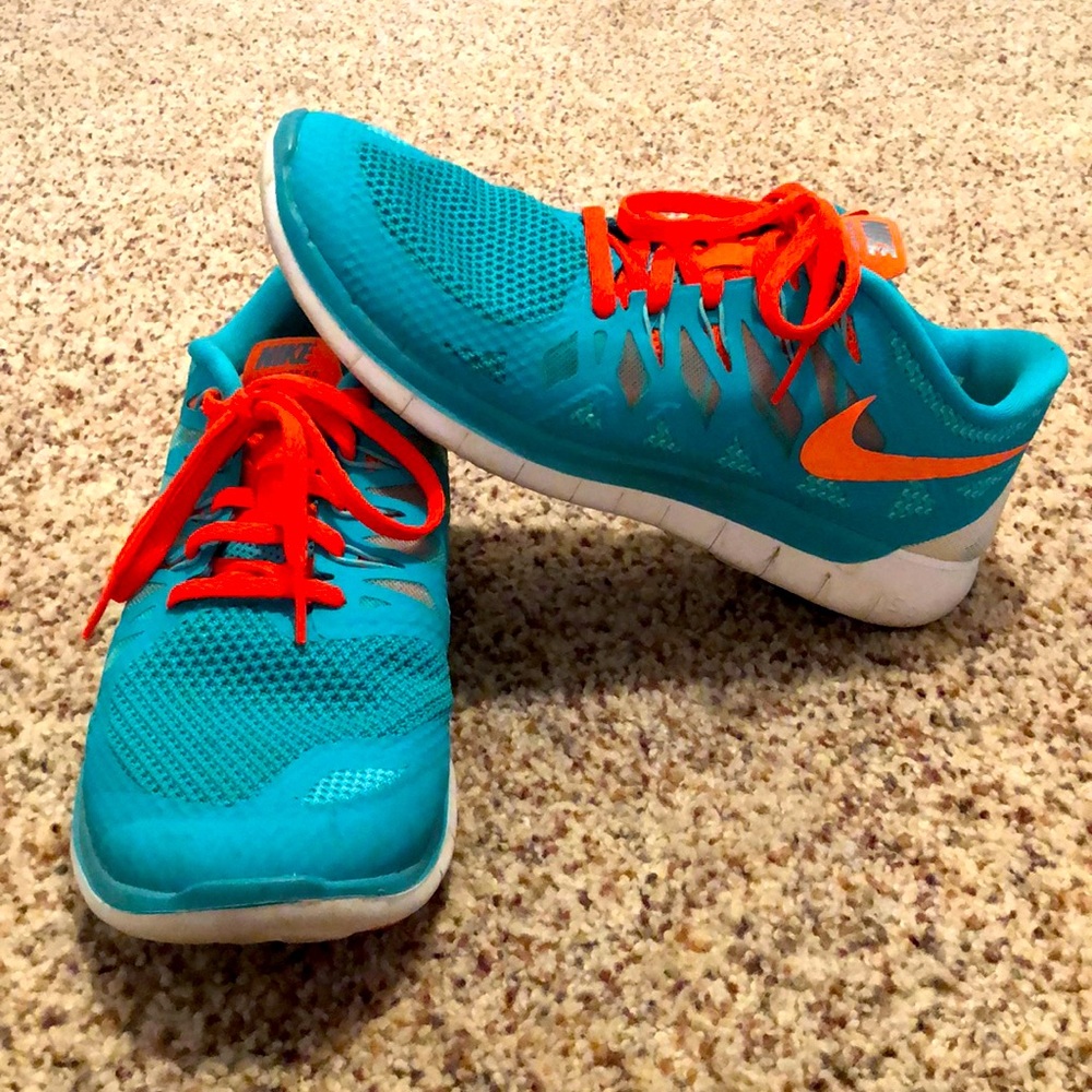 NIKE Free Run 5.0 running shoes - Size 9.5